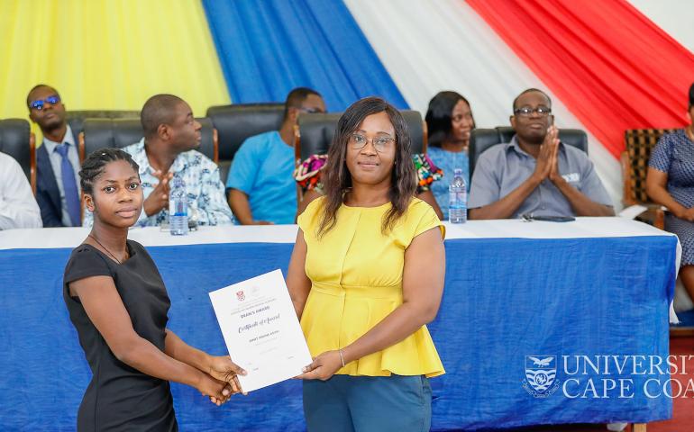 37 Students Pick up School of Allied Health Sciences Dean’s Award